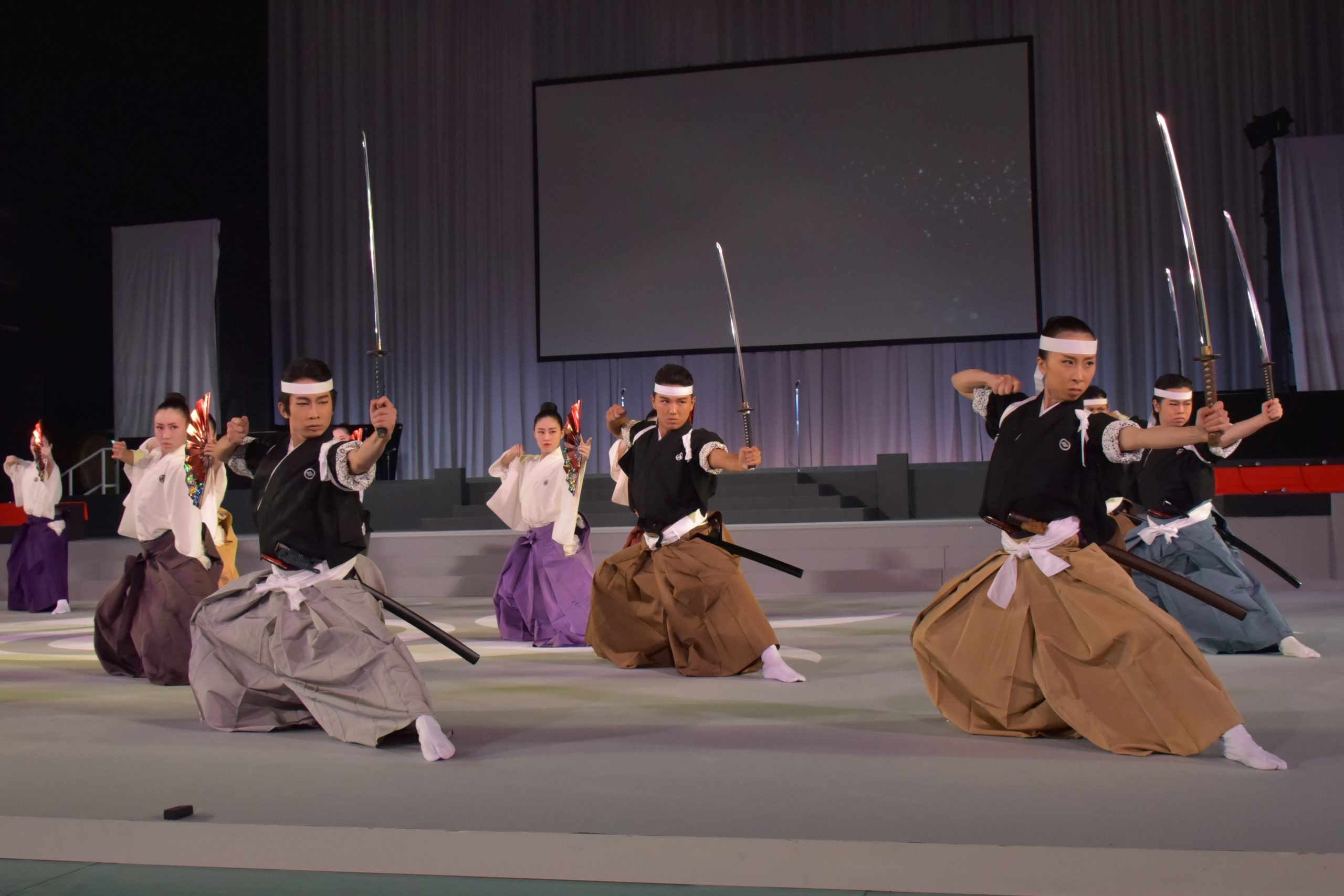 剣詩舞　剣舞 2025.7.3(木)日本国際芸術祭 in EXPO 2025 ～吟剣詩舞で巡る日本の美～ | 一般社団法人夢洲新産業・都市創造機構